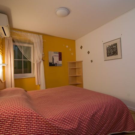 Bed&Breakfast Saturn Veli Lošinj Buitenkant foto