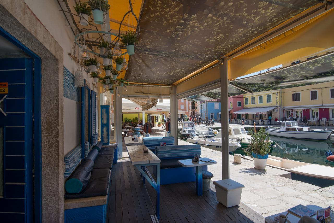 Bed&Breakfast Saturn Veli Lošinj Buitenkant foto